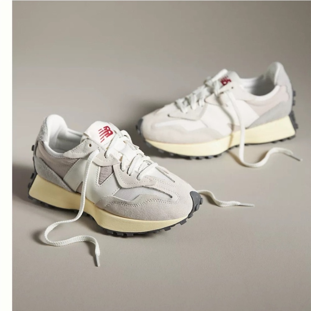 New Balance 327